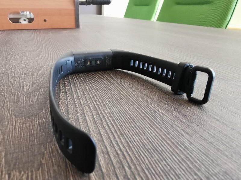 huawei-band-4-techgear-review-5.jpg