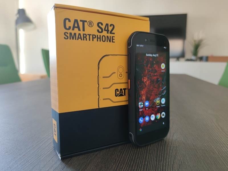 cat-s42-techgear-review-21.jpg