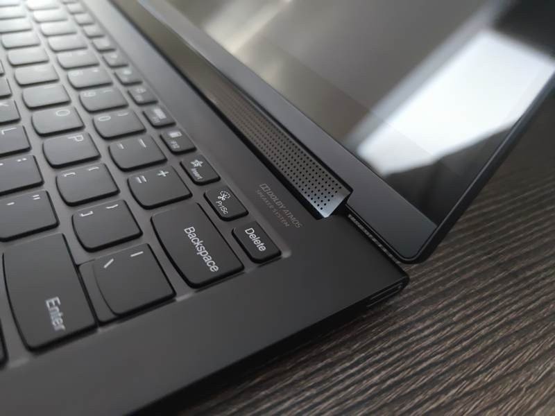 lenovo-yoga-9i-techgear-review-14.jpg