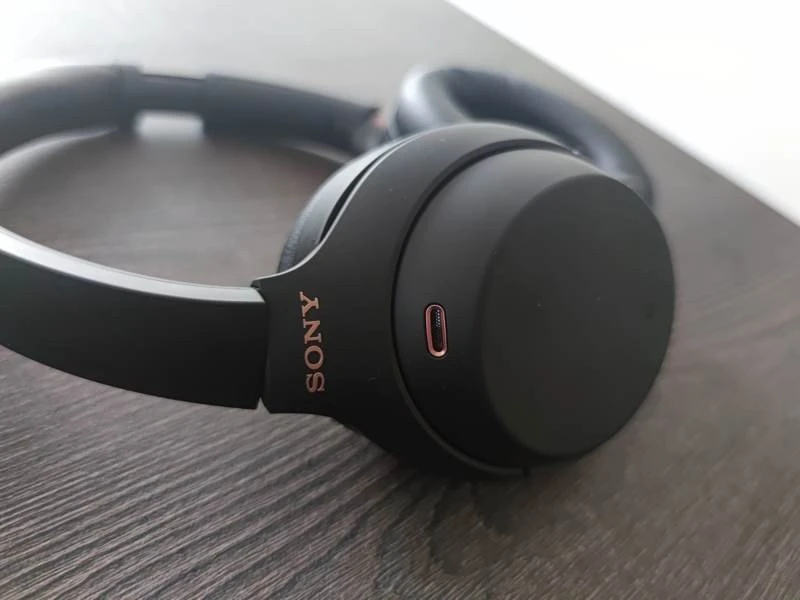 sony-wh-1000xm4-techgear-review-2.jpg