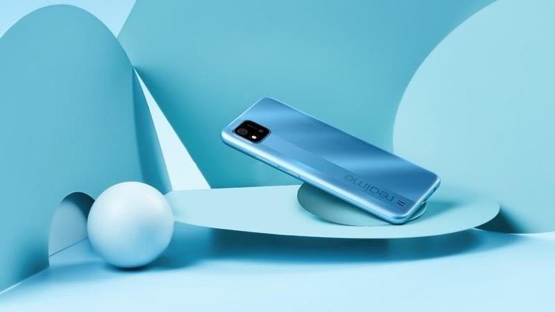 realme C11