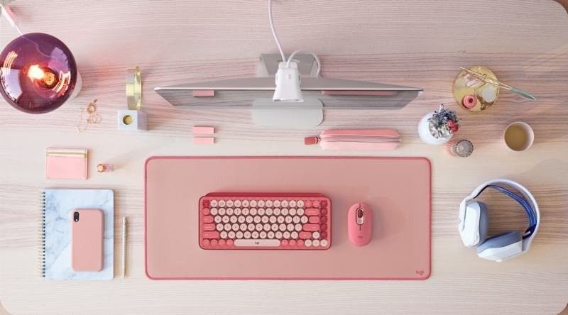 high-resolution-jpg-desk-mat-studio-series-envr-rose-overhead-with-pop-keys-combo-in-heartbreaker-rose.jpg