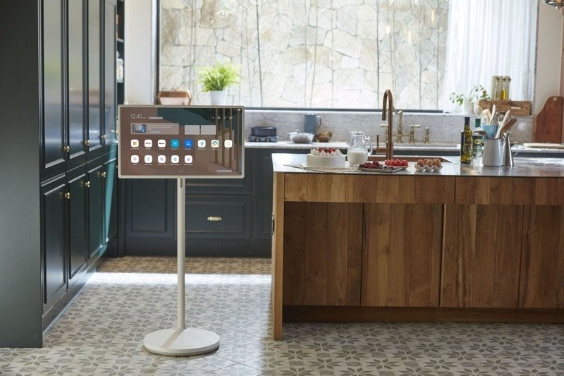 LG Objet TV / LG StandbyME