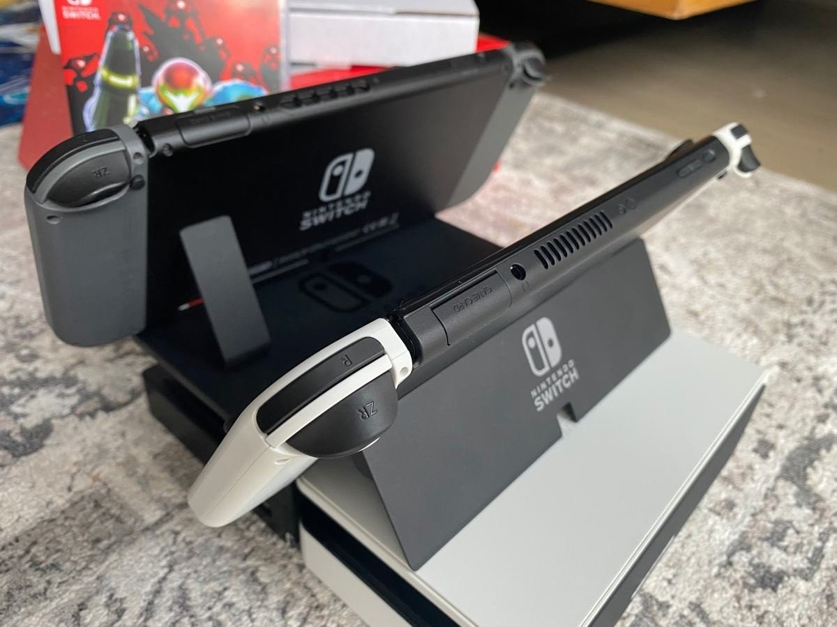 Nintendo Switch OLED Review