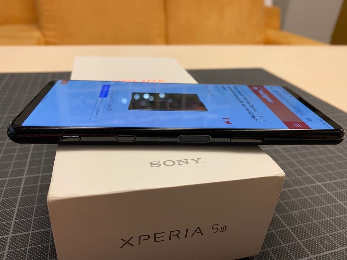 Sony Xperia 5 III Review