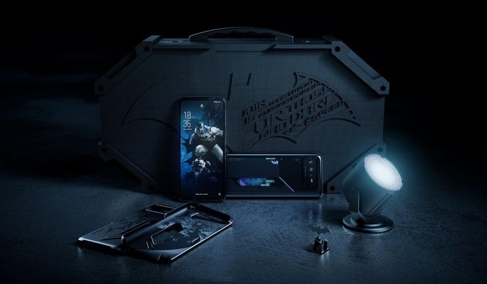 asus-rog-phone-6d-batman.jpg