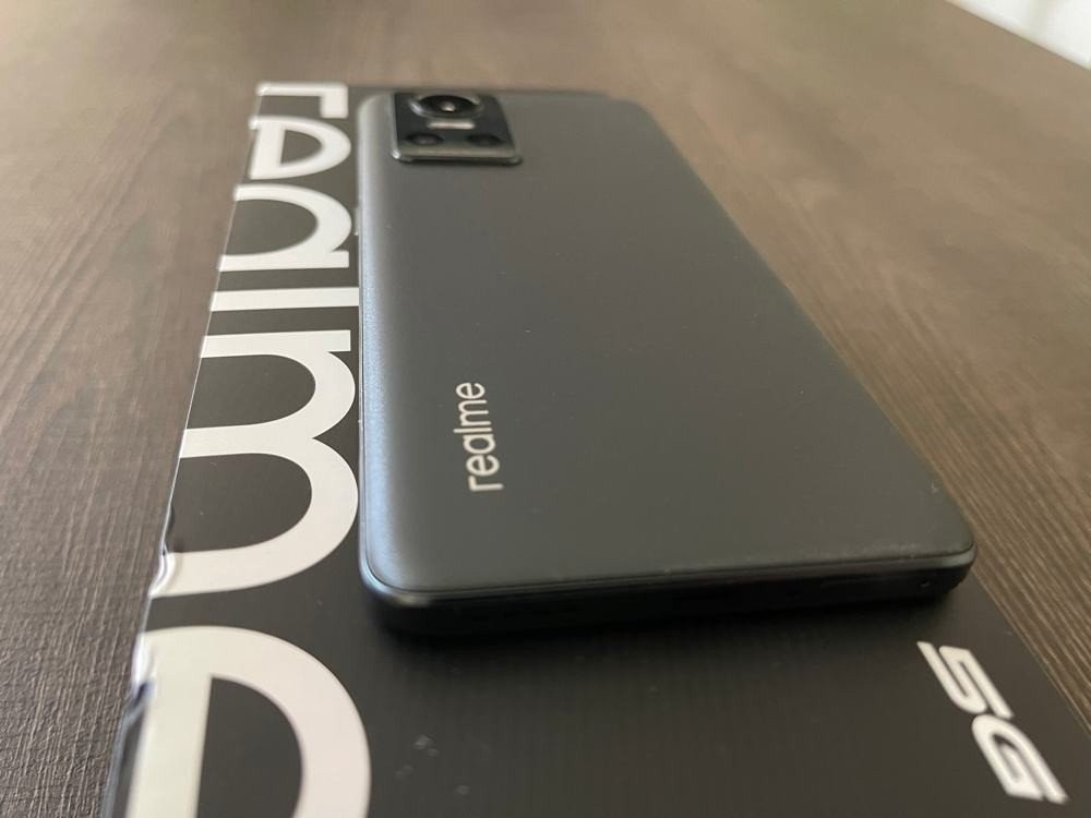 realme-gt-neo-3-techgear-review-6.jpg