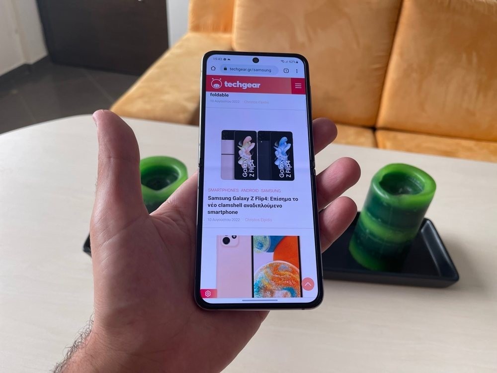 samsung-galaxy-z-flip4-techgear-review-8.jpg