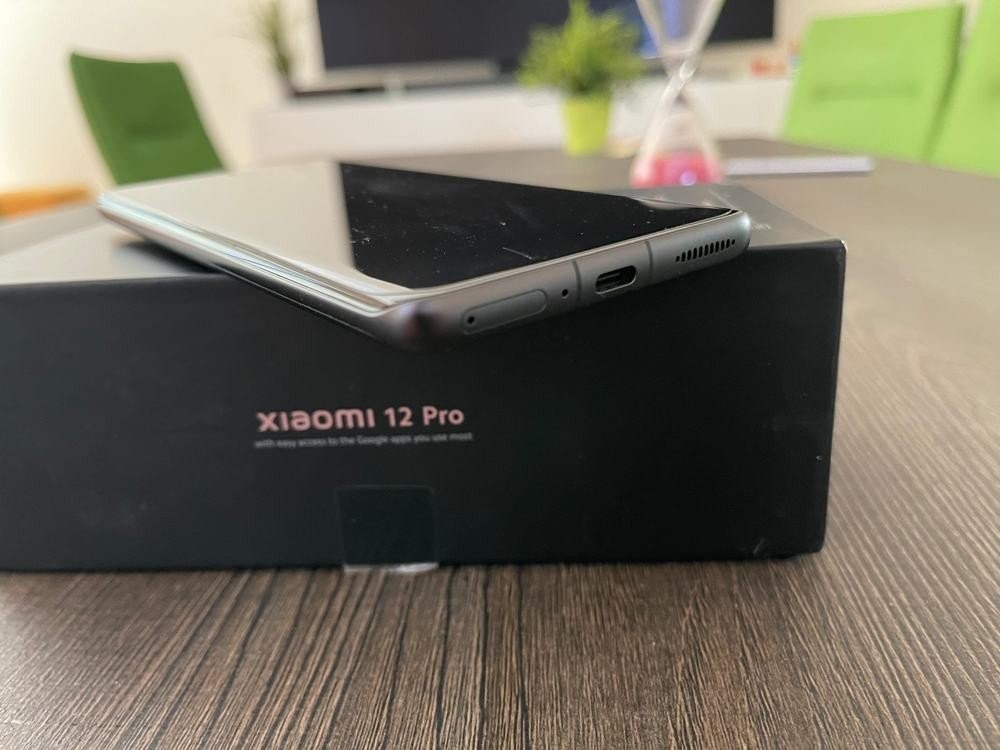 xiaomi-12-pro-techgear-review-11.jpg