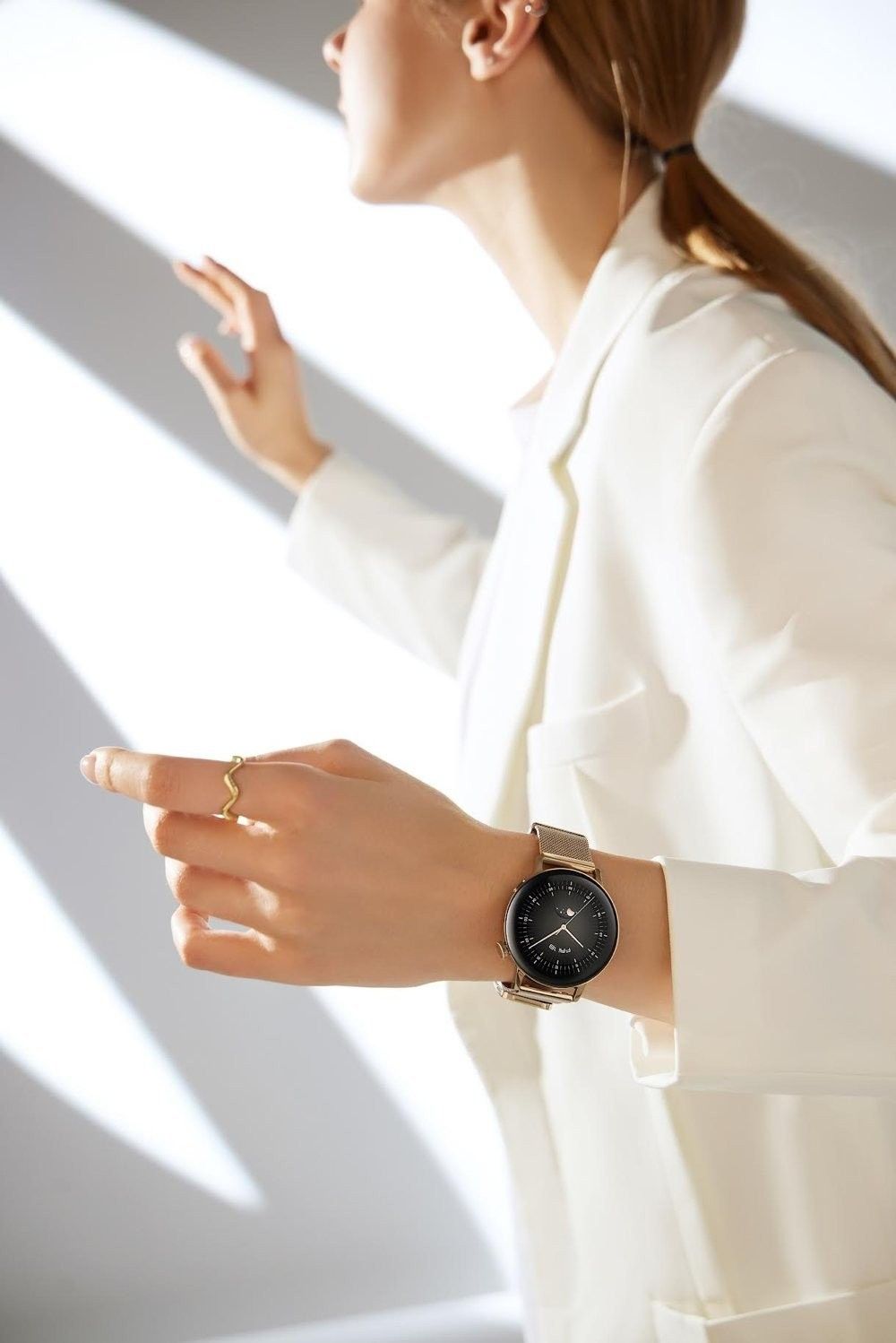 huawei-xmas-smartwatch-1.jpg