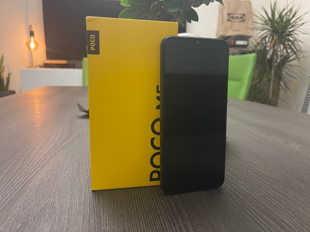 poco-m5-techgear-review-1.jpg