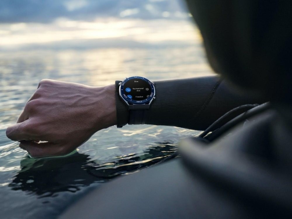 huawei-watch-ultimate-ad-1.jpg