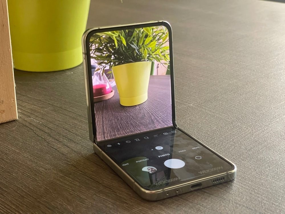 samsung-galaxy-z-flip5-techgear-review-22.jpg