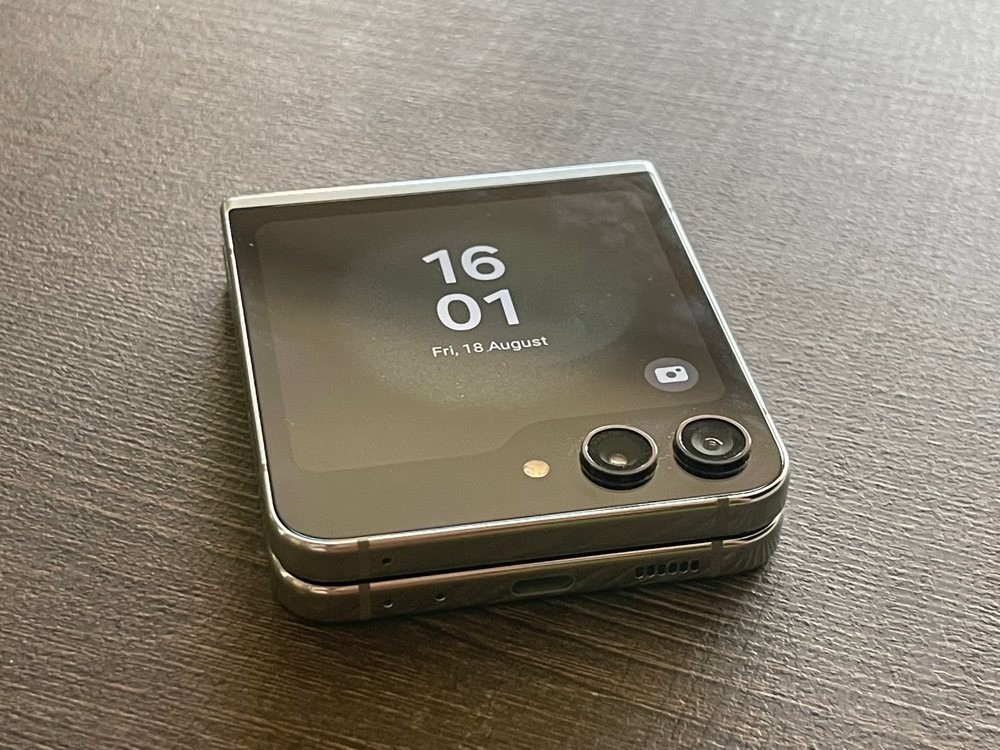 samsung-galaxy-z-flip5-techgear-review-9.jpg