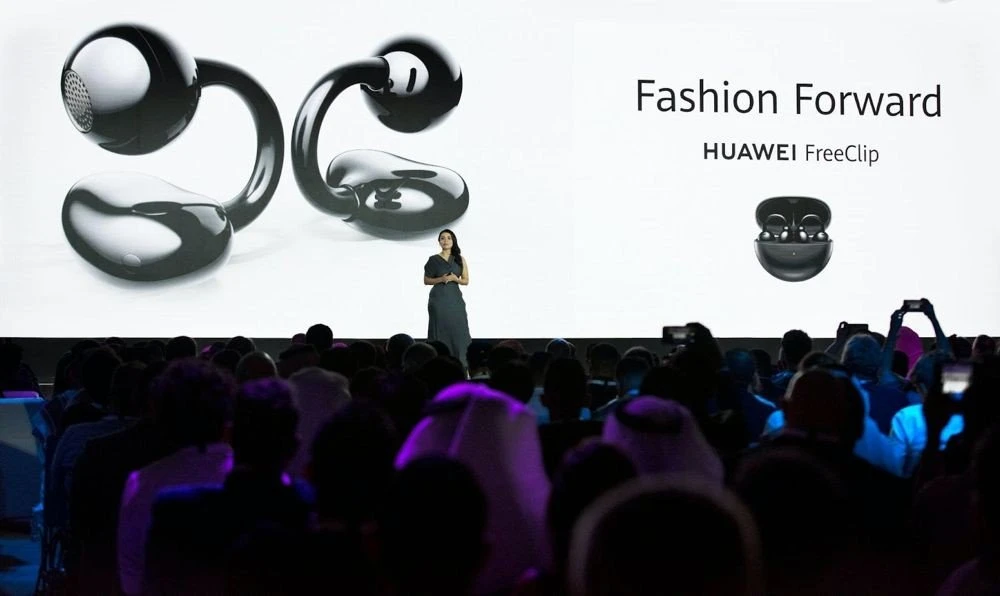 huawei-freeclip.jpg huawei-freeclip.jpg