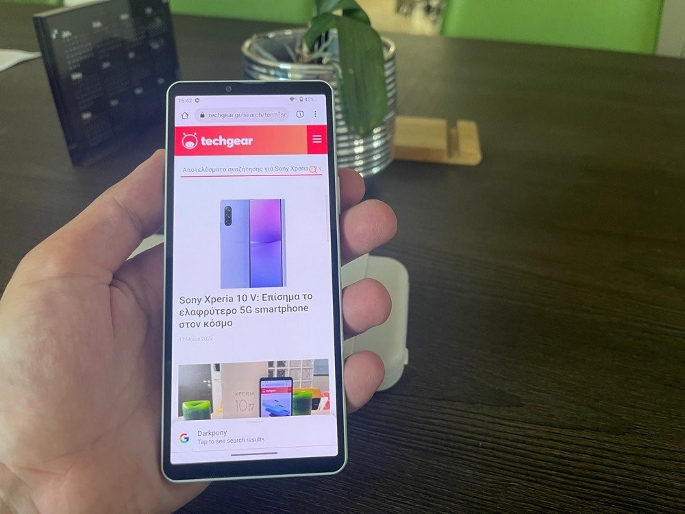 sony-xperia-10-v-techgear-review-1.jpg