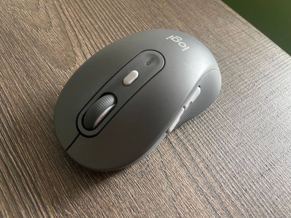 logitech-signature-slim-combo-mk950-techgear-review-1.jpg