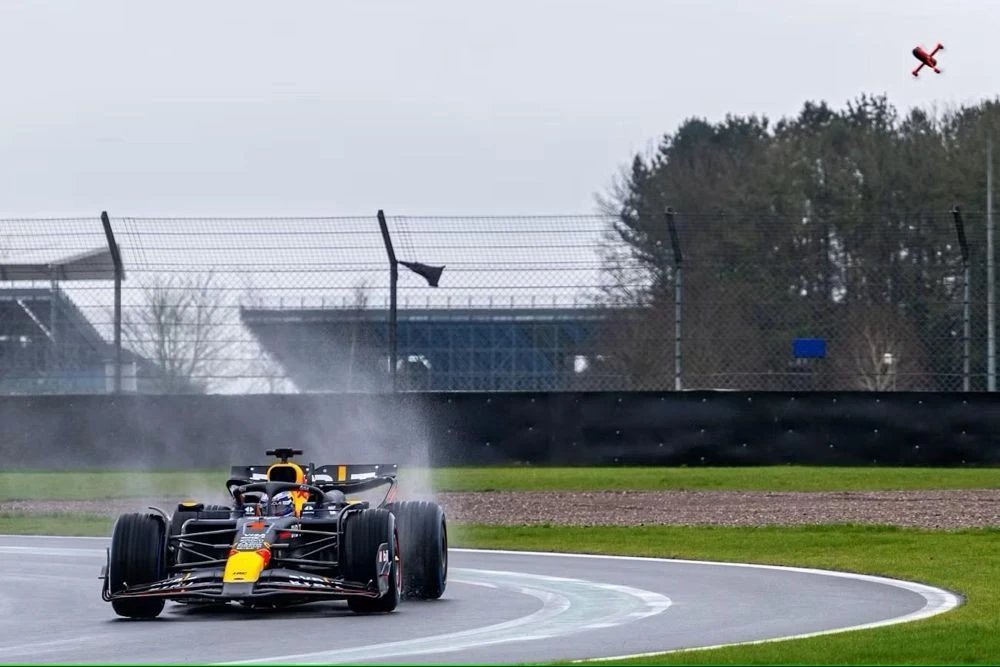 rocket-drone-red-bull-max-verstappen-1.jpg rocket-drone-red-bull-max-verstappen-1.jpg