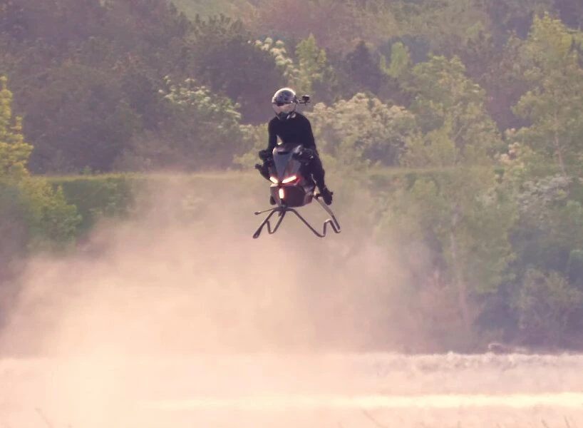 volonaut-airbike-1.jpg volonaut-airbike-1.jpg