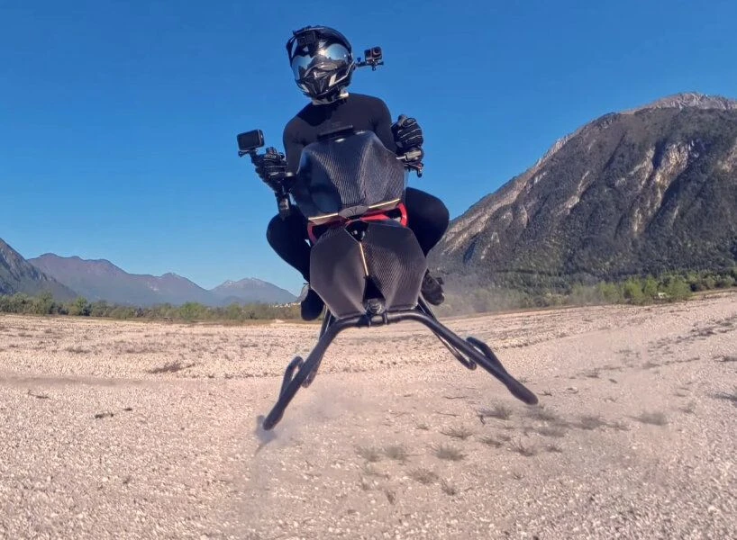 volonaut-airbike-2.jpg volonaut-airbike-2.jpg