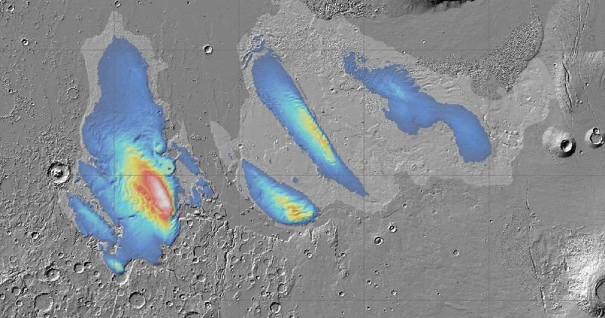 火星の地下水氷河の厚さは3km以上