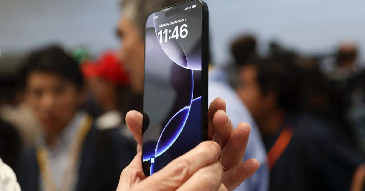 Appleは今後3年間のリリースを目指して2つの折りたたみ式デバイスを準備中