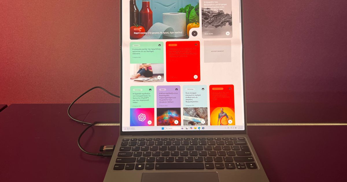 Lenovoは、折りたたみ可能なラップトップ画面でショーを盗みます！