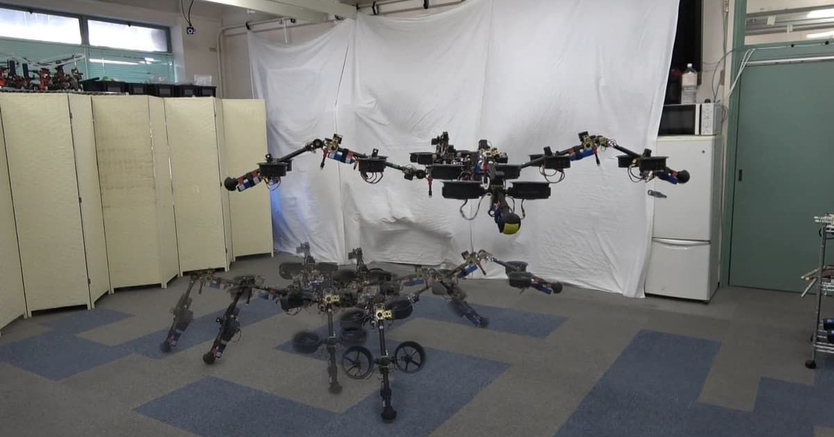 印象的なロボットスパイダーウォーキングと飛行 [Video]
