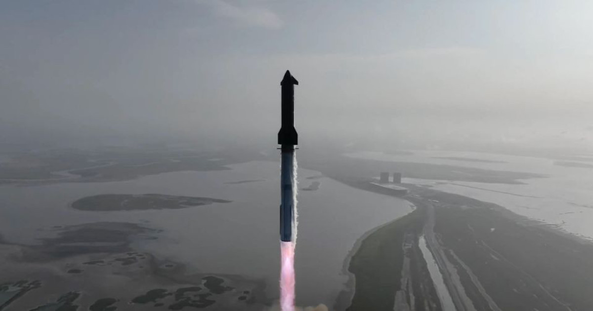 再び宇宙に到着したが、彼は再び爆発的なフィナーレを持っていた