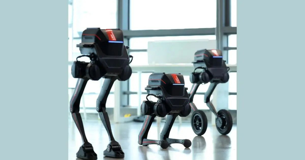 移動するトラックでバランスをとる中国のロボット [Video]