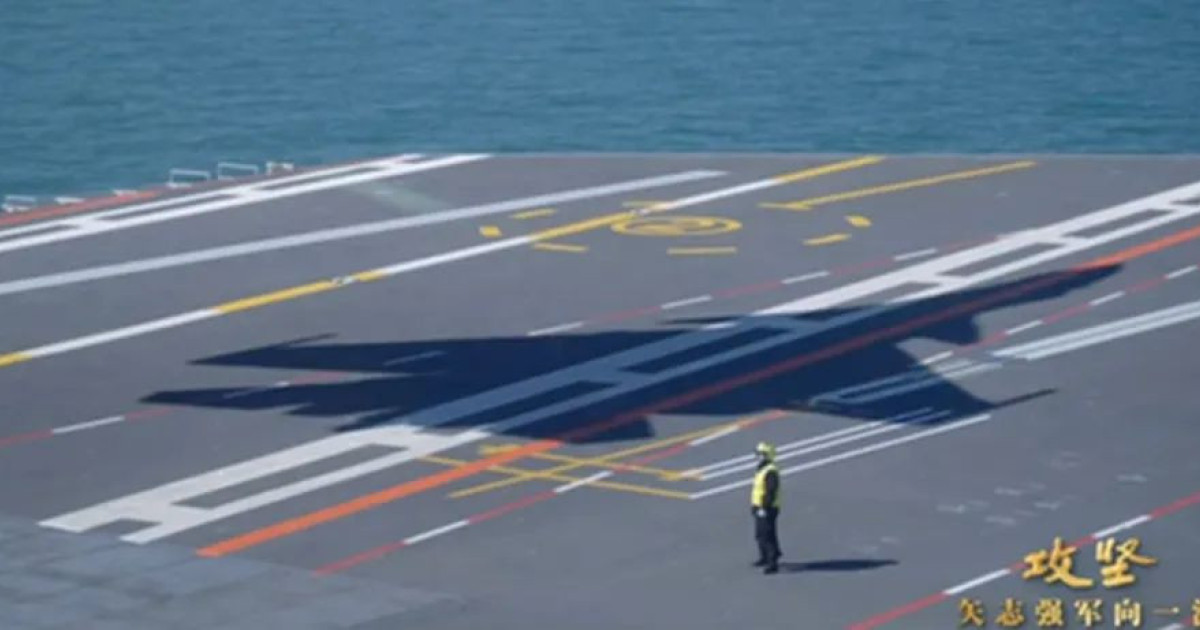 中国は…電磁カタパルトで最大の軍艦を準備しています
