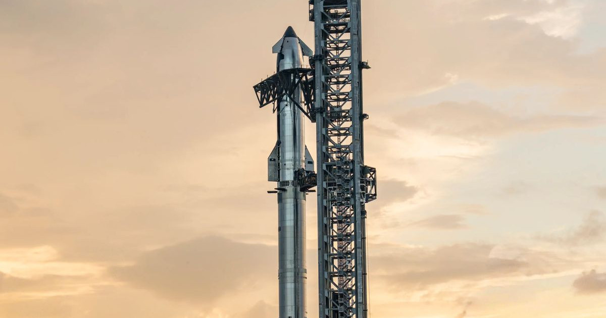 イーロン・マスクはそれをしました！ Starshipは10回目のテストで完全に成功しました！