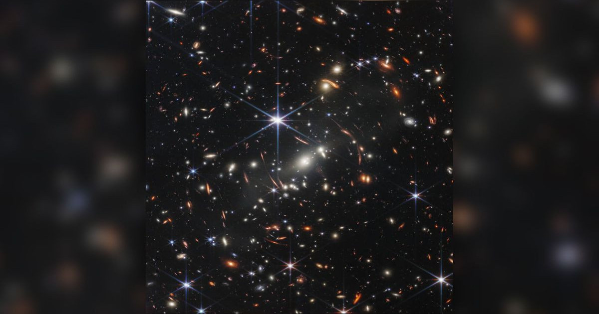 世界で最も強力な望遠鏡はどこまで見ることができますか？