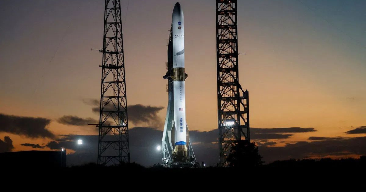 ジェフ・ベゾス氏、51,600 基の AI 衛星を使用した宇宙データセンターの計画を提出