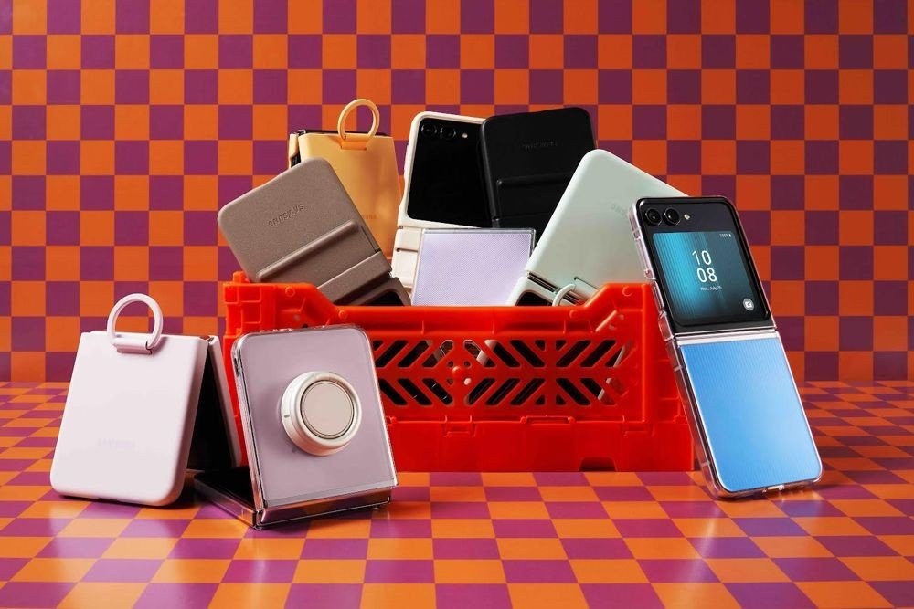 Samsung Galaxy Z Flip5: Στις κορυφαίες εφευρέσεις του 2023 σύμφωνα με το περιοδικό TIME