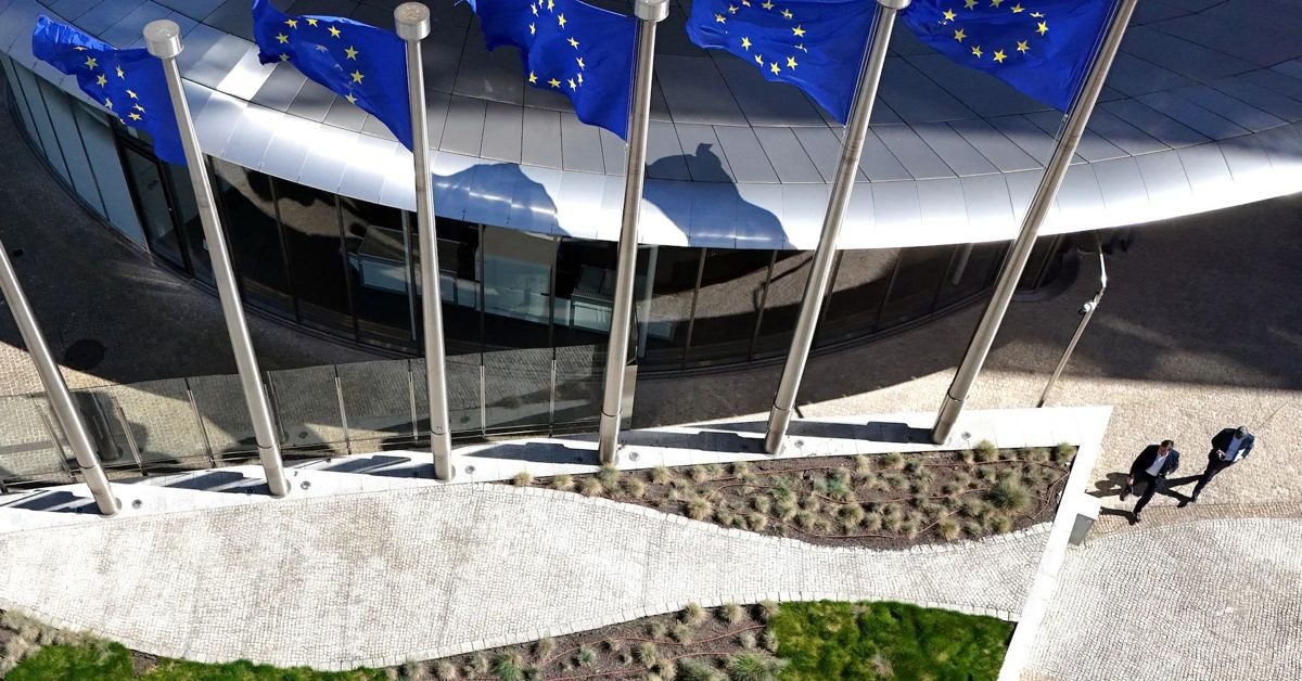 Η ΕΕ προτρέπει τα κράτη-μέλη να αποφεύγουν τη χρήση δικτυακού εξοπλισμού από την Κίνα