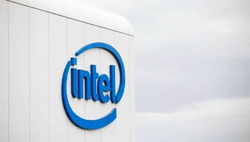Η κυβέρνηση Trump συζητά με Intel και TSMC για να μεταφέρουν τις μονάδες παραγωγής στις ΗΠΑ 1