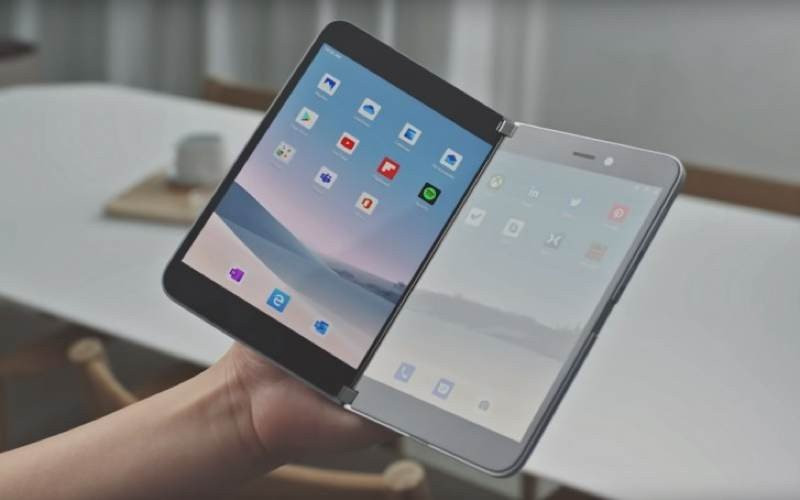 Η Microsoft εξαγόρασε τη Movial για την υποστήριξη του Surface Duo