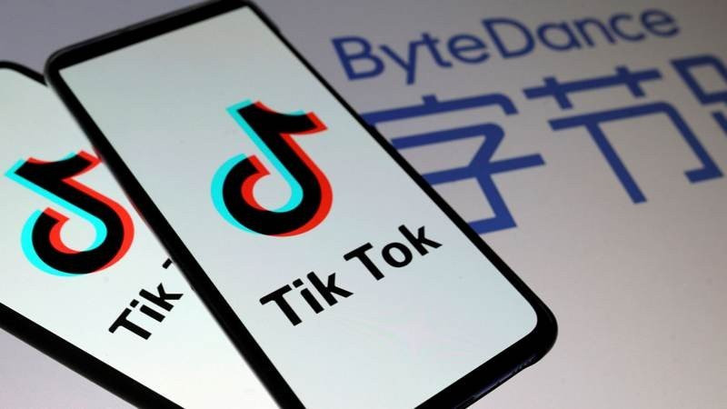 TikTok: Ο Trump βάζει φρένο στην εφαρμογή και στη...Microsoft