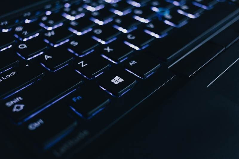 Καυτή προσφορά: Με κάθε αγορά κλειδιού Office, δώρο κλειδί για Windows 10