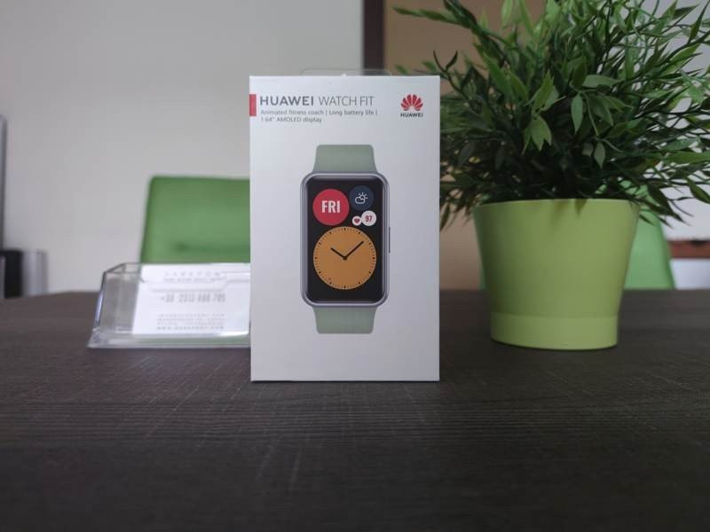 Huawei Watch Fit Review 1