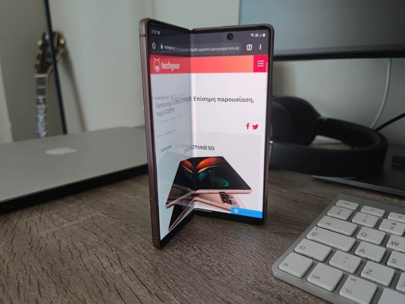 Samsung Galaxy Z Fold2: Δεν περιμένει, θέτει τους νέους κανόνες 1