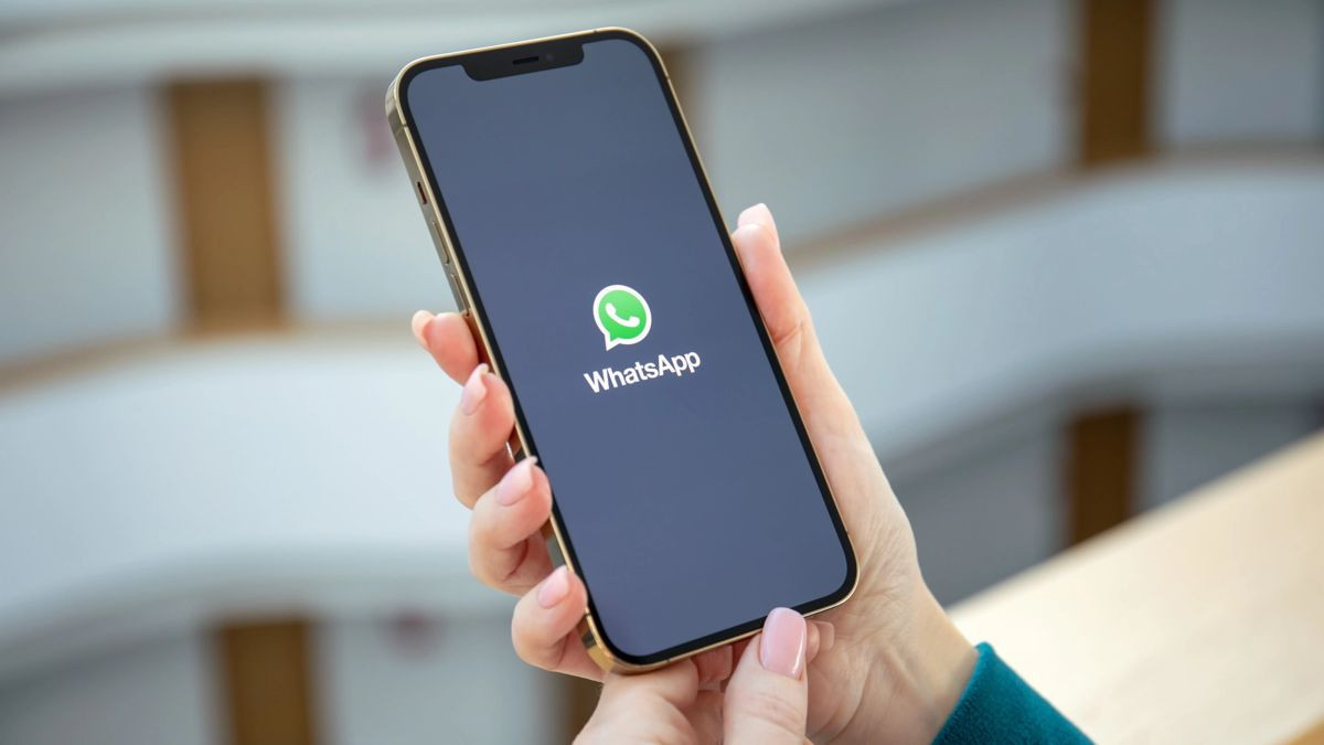WhatsApp:
