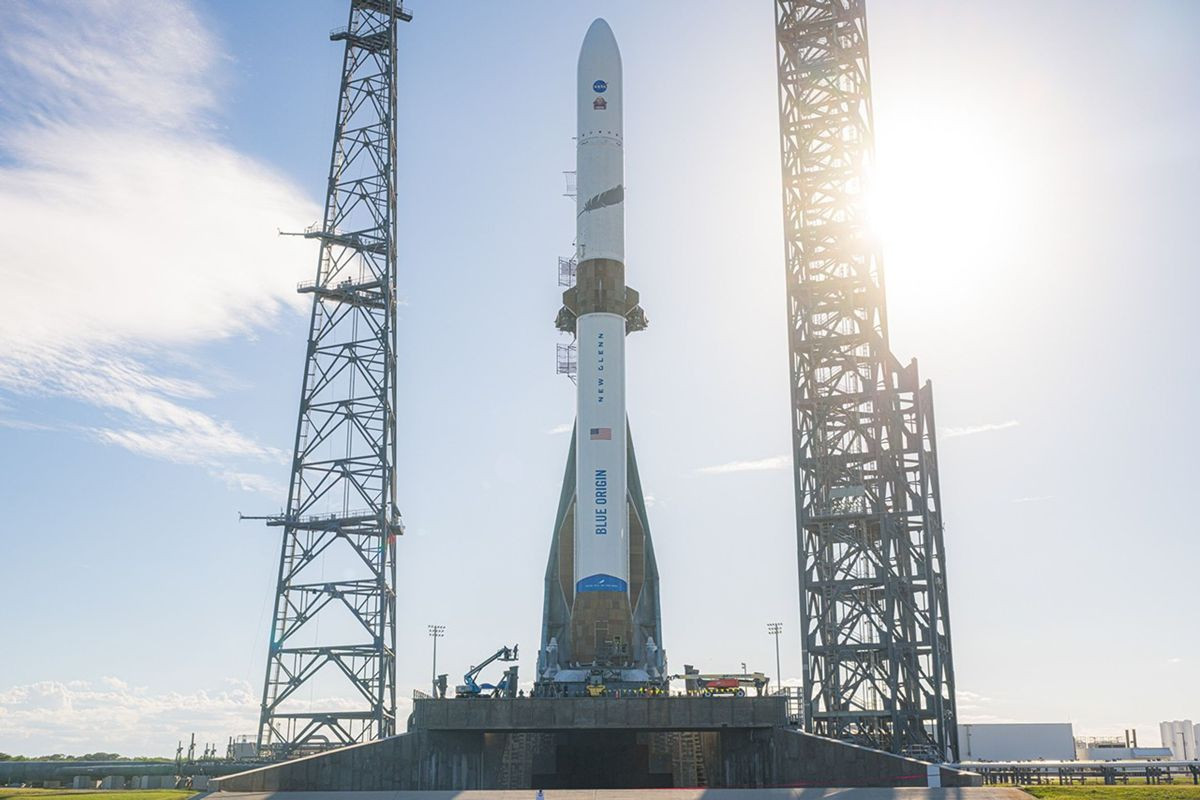 Ιστορική στιγμή για τη Blue Origin με την επιτυχημένη προσεδάφιση του πυραύλου New Glenn