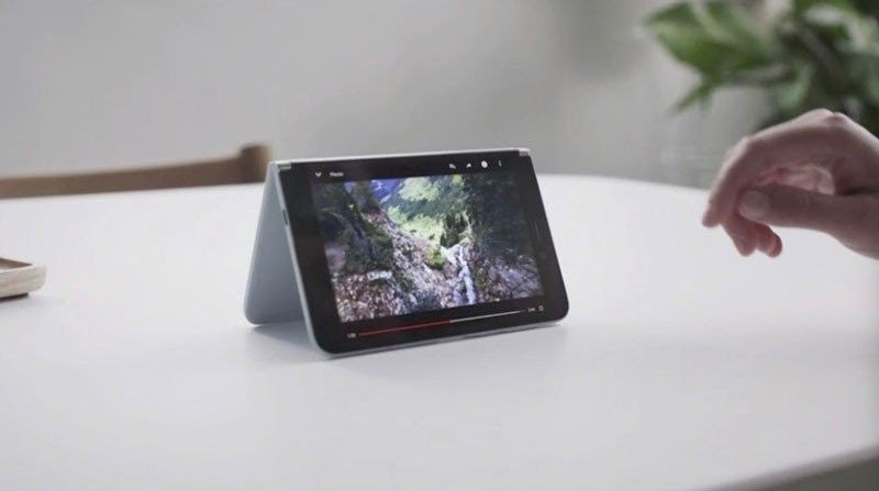 Microsoft Surface Duo: Η τεράστια έκπληξη είναι ένα dual-screen Android smartphone!