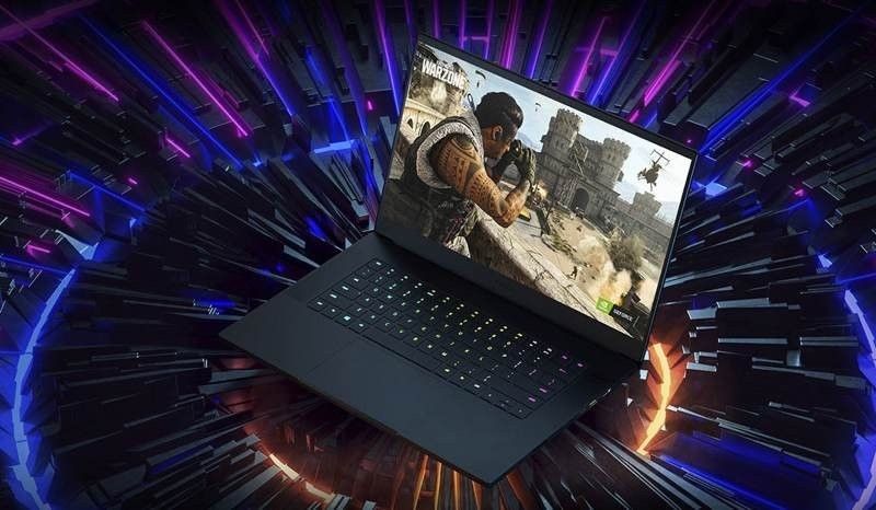 Razer Blade 15 (2020): Πανίσχυρο gaming laptop με RTX 2080 Super και οθόνη 300Hz