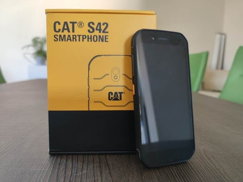 CAT S42 Review