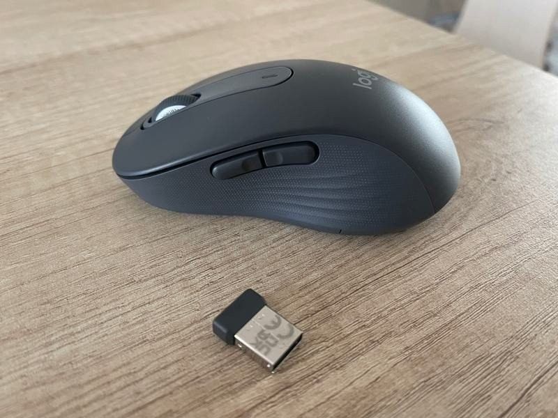 Logitech Signature M650 Review: Ένα προσιτό mouse για όλους