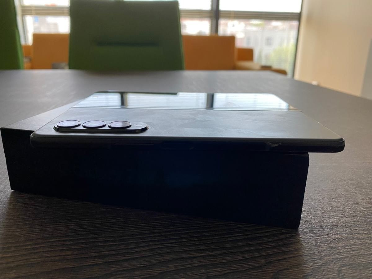Samsung Galaxy Z Fold3 Review: Ένα πανίσχυρο εργαλείο για τον επαγγελματία | 