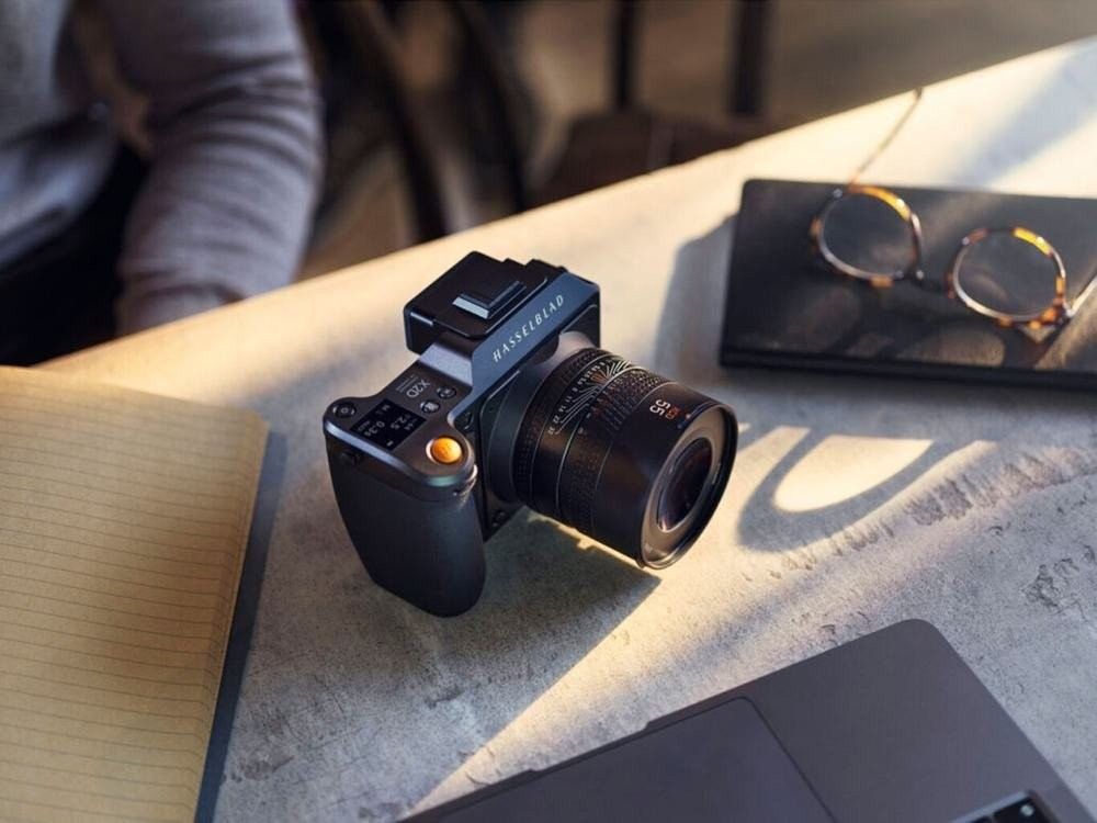 Hasselblad X2D 100C: Επίσημα η νέα medium format κάμερα στα €8699